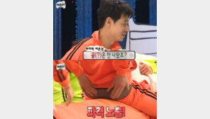 ‘무한도전’ 박혁권, 베개싸움 도중 속옷 노출… “혁스틴 비버다”