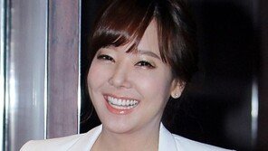 소유진, 둘째 임신… “활동 지장 없어, 당분간 이어갈 것”