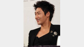 이태성 , 제대 5개월 앞 두고 7세 연상 아내와 이혼 소식...왜?