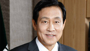 김정태 하나금융 회장 사실상 연임 확정… “외환銀 통합 결자해지” 특명