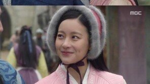 ‘빛나거나 미치거나’ 장혁·오연서, 연일 키스…이번에는 ‘동공키스’