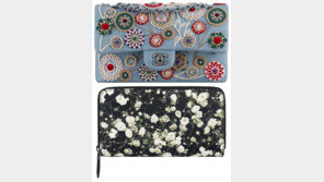 [Q매거진]가방에도… 머리에도… 아름다운 꽃 활짝