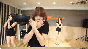 AOA ‘사뿐사뿐’, 아이컨택 버전 안무 영상 보니…‘이럴수가’
