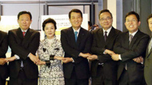 롯데그룹, 맞춤 장보기·스마트픽업… 유통의 강자, 창의적 마케팅