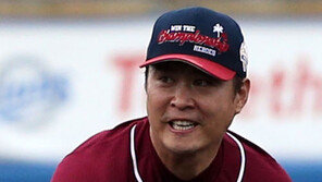 [박상준 기자의 오키나와 리포트] ‘땜빵 인생’ 송신영 “마운드 설 때가 행복”