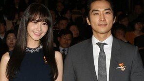 ‘모범 납세자’ 윤아·송승헌, 대통령 표창… 국세청 ‘얼굴’ 된다