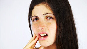 턱에서 나는 소리와 통증, 턱관절 장애 의심해봐야