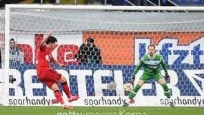 손흥민 멀티골, 3시즌 연속 두 자릿수 득점 달성…‘킬러 본능 폭발’