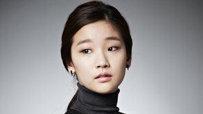 신예 박소담, 김윤석 강동원과 ‘검은사제들’서 호흡