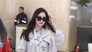 소녀시대 서현, 꽃샘 추위에도 ‘싱그러운 공항패션’