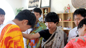 보물 vs 흉물, 폐교의 얄궂은 운명