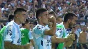 [영상] “세트피스는 이렇게!”…환상적인 연계 플레이 ‘원팀 원골’