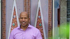 아야나 리조트, 클라이브 에드워즈 총지배인 임명