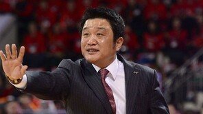 전자랜드 싹쓸이 승…그 뒤엔 유도훈 감독 있었다!