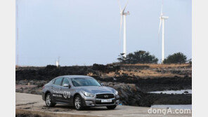 [포토]인피니티 Q70 “신선한 봄 바람타고 가슴 뛰는 핸들링”