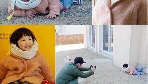 ‘슈퍼맨’ 엄지온, 뺑뺑이 안경+인형미모… 아기모델 포스