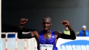 [서울국제마라톤]케냐 에루페 3년만에 우승…국내부 1위는?