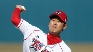 홈팬 사로잡은 윤석민의 볼끝