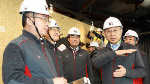 황창규 회장, 경기창조혁신센터 방문