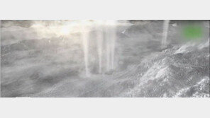 토성 위성에서 온천 발견 “열 존재하고 얼음층 아래 해저 온천 있다”