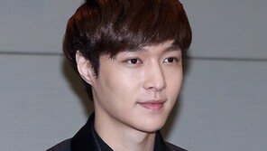 [연예 뉴스 스테이션] 엑소 멤버 레이, 장쯔이 제작 영화 ‘종천아강’ 출연