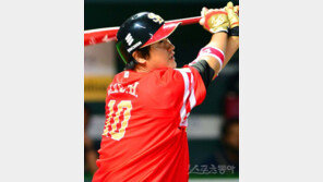 [콤팩트뉴스] 이대호, 시범경기 2호 홈런…4연속경기안타 外