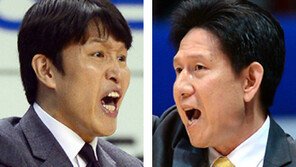 우리은행 “외곽포 막아라” KB스타즈 “강압수비 뚫자”