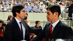 황선홍 “복수혈전” VS 최용수 “첫승 제물”