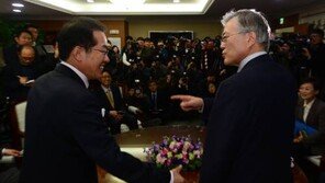 무상급식 중단 홍준표 “대안無 현장 방문, 쇼하러 가는 것” 일침