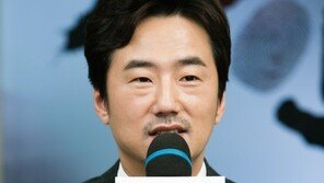 류승수, 결혼 발표… “4월에 예비신부와 발리서 조용히 결혼식 올린다”