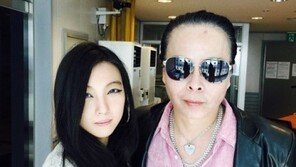 김태원 딸 크리스 레오네… 락커 딸 인증 “시크하고 카리스마 짱”
