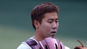 그라운드 지배한 넥센 백업포수 김재현의 기본기