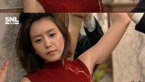‘SNL’ 정아름, 남다른 볼륨 몸매로 팬들 시선 ‘확’…채정안은 영화 ‘색, 계’ 패러디