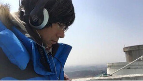 쌍용차 굴뚝농성 이창근, 농성 101일만 해제 “100일간 1초도 허투루 쓰지 않기 위해…”