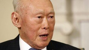 ‘작은 거인’ ‘소프트 독재자’…리콴유, 그는 누구인가?
