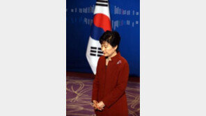 리콴유 전 총리 타계 소식에 朴 대통령 ‘애도’…30여년 전 특별한 인연 ‘눈길’