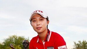김효주, LPGA 파운더스컵 우승… 세 번 출전만에 들어 올린 우승컵 ‘눈길’