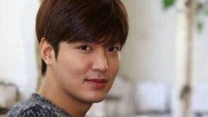 수지와 열애 공식인정 이민호 “연애 올해는 힘들 것 같다”더니…런던 밀회? ‘헉!’