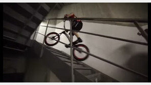 크리스티안 헤르바, 자전거 계단 오르기 신기록 달성 3139개