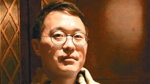 “한국 단색화 - 백남준 붐 허상 아냐… 해외 갤러리들의 관심 뜨거웠다”