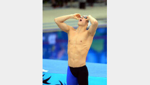 박태환 자격정지 18개월, 선수활동 제동에 메달 박탈…中 쑨양은 지난해 3개월 징계?  