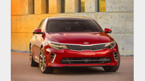 기아차, 신형 K5 외관 공개… 강조된 전면 디자인 “과유불급”