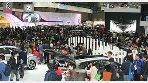 [CAR]‘기술+예술’ 세계 첫 공개 차에서 최고급차까지 344대 출격