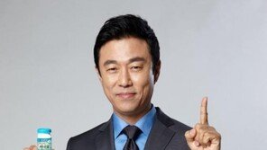 ‘그릭요거트 논란’ JTBC 이영돈 PD, 출연 정지… JTBC “특정제품 홍보 부적절 판단”