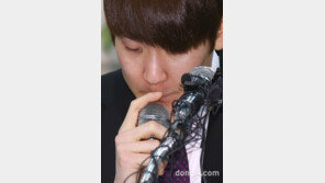 박태환 “깊이 후회, 뼈저리게 반성한다”… 눈물 보여