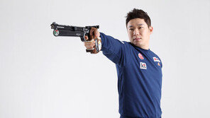 [콤팩트뉴스] 진종오, 한국실업사격연맹회장배 50m 권총 금 外
