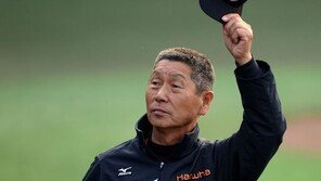 31년만에 돌아온 대전구장… 42세 김성근 vs 73세 김성근