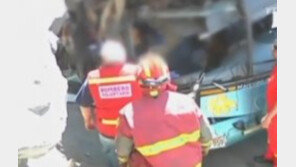페루서 또 버스 추락사고, 폭우 속 산악도로 달리다… “최소 16명 사망·40여 명 부상”