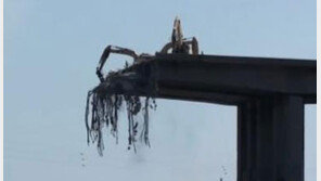 네비게이션 믿고 운전하던 부부, 11m 다리 아래 떨어져 참변