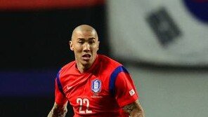 “왜 민머리?” “관리 쉬워서” 은퇴 차두리, 팬 6000개 글에 화답하며…